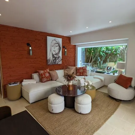 Apartment Luxueux A 100m De La *